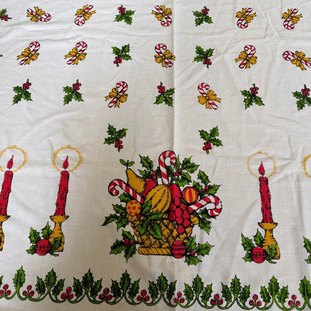 Vintage Christmas Tablecloth‎ Holly Berry Candy Cane Rickrack Trim 76x58 White